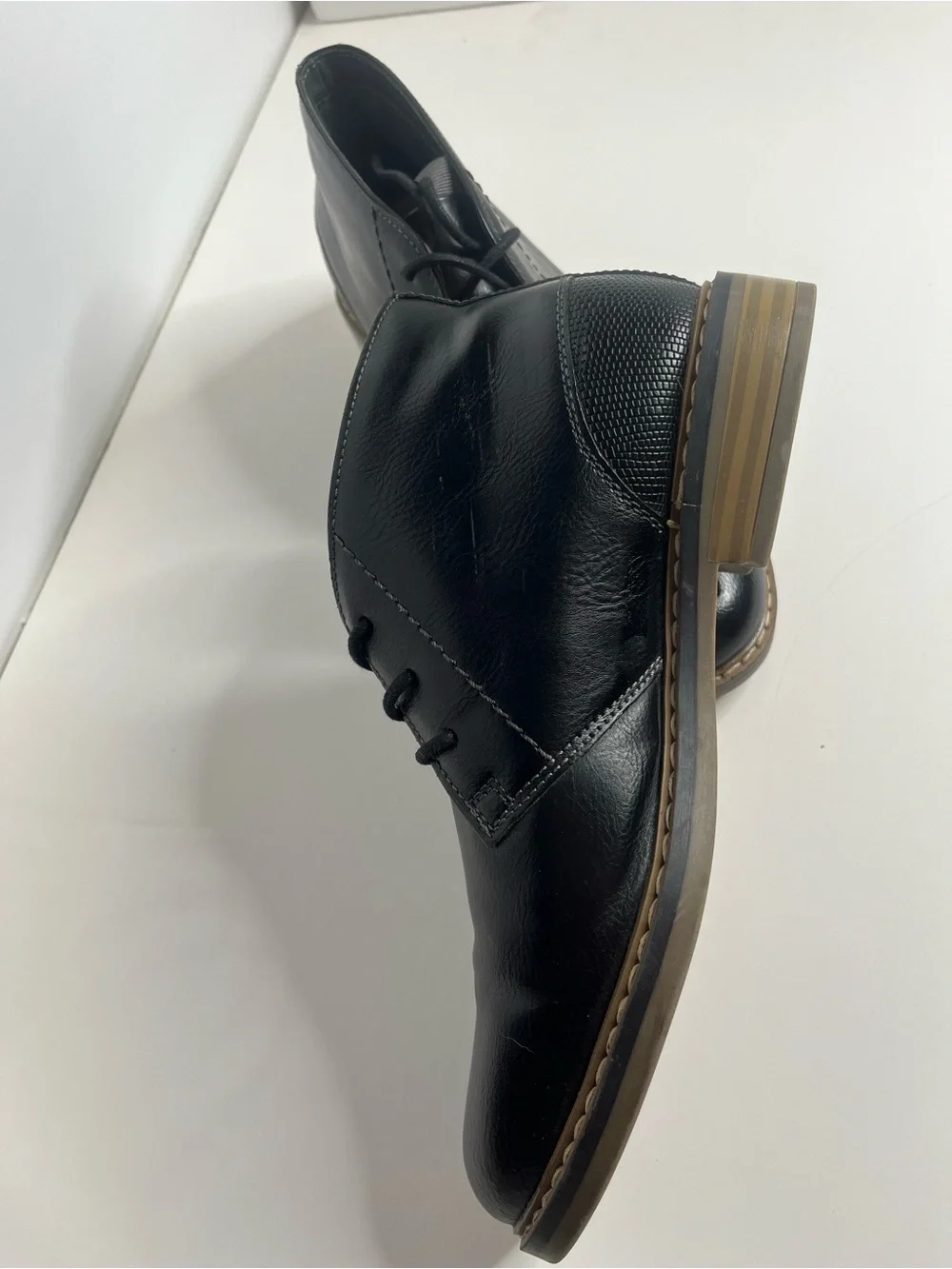 Black Men’s Steve Madden Edict Low Boot. Men’s Size 7.5